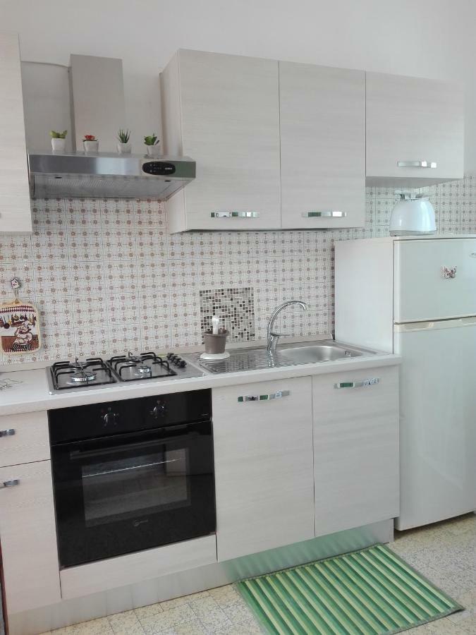 Ferienwohnung Plaza Giardini-Naxos Exterior foto